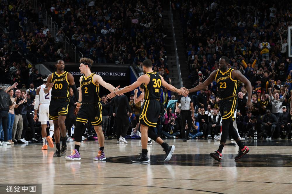 年轻球员的 年轻球员的